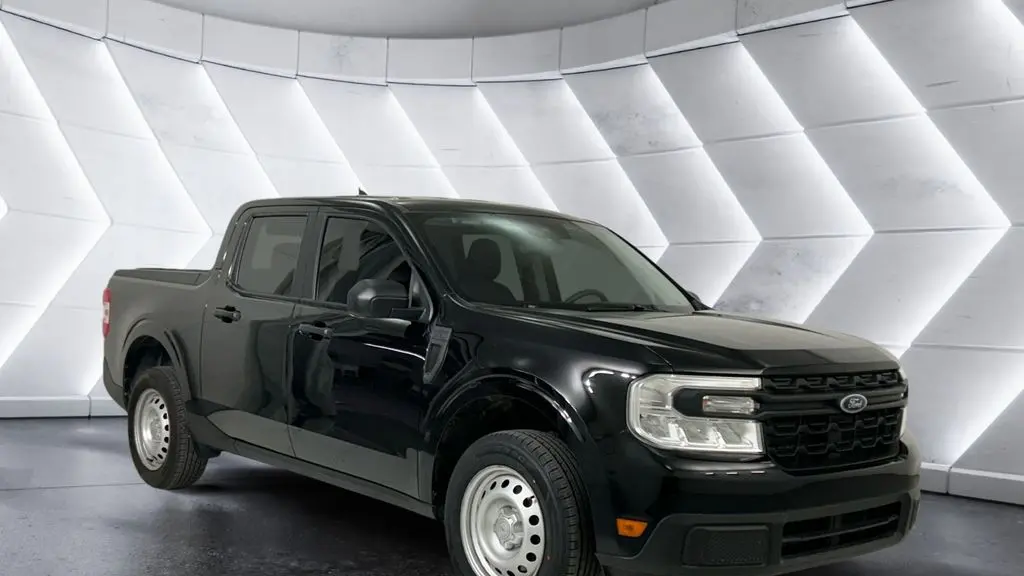 2023 Ford Maverick XL