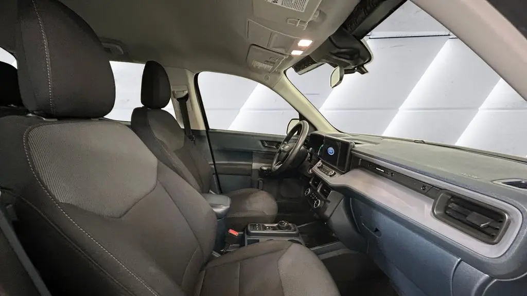 2023 Ford Maverick XL