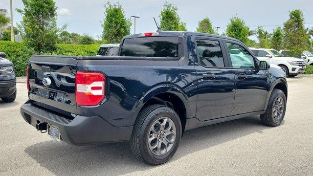 2023 Ford Maverick XL