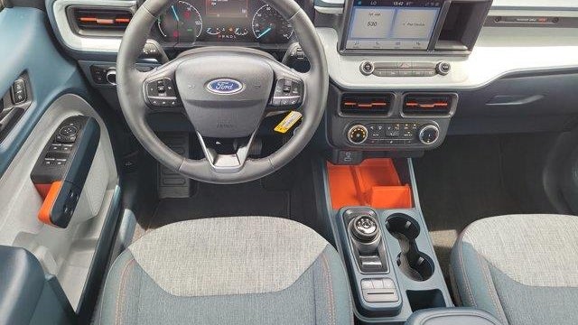 2023 Ford Maverick XL