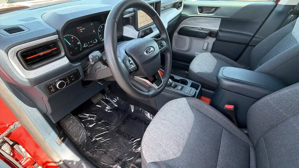 2023 Ford Maverick XL