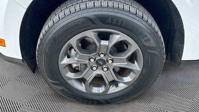 2023 Ford Maverick XL