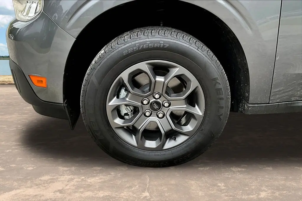 2022 Ford Maverick - $26,295