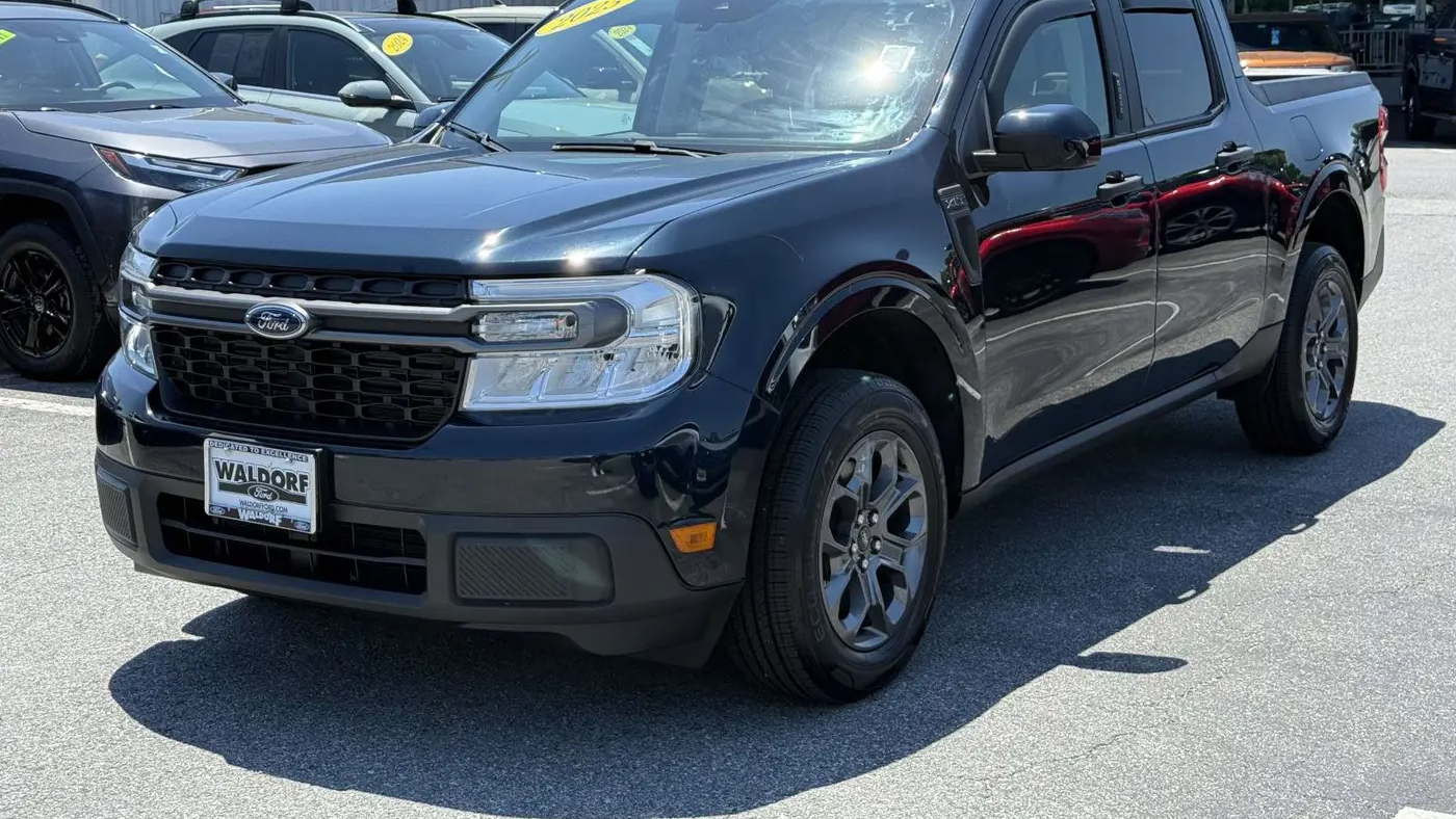 2023 Ford Maverick XL