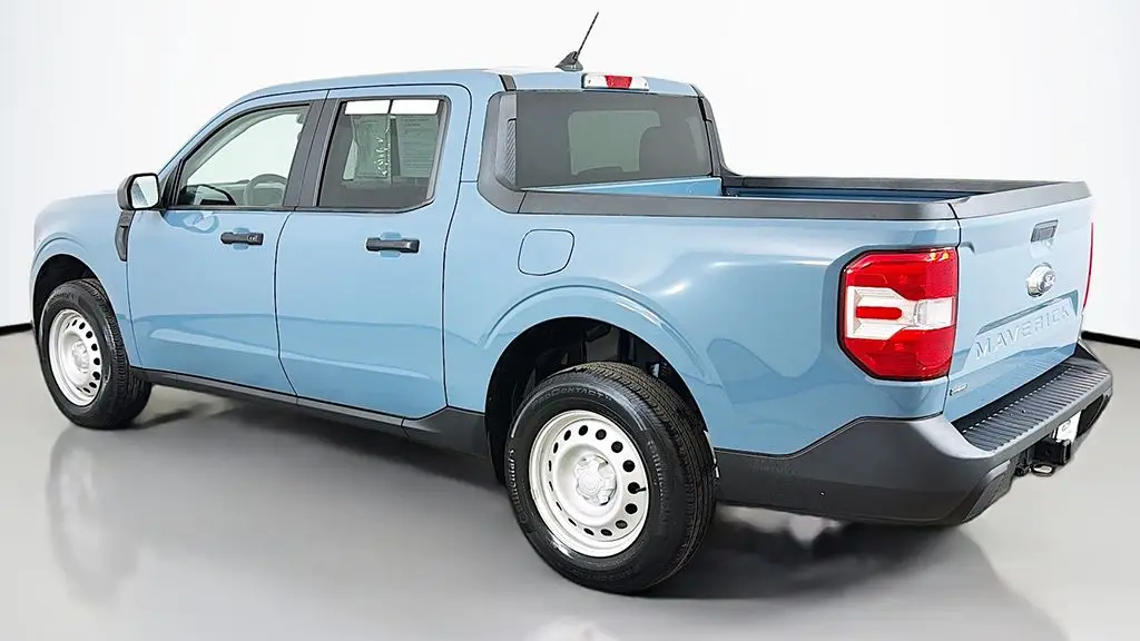 2023 Ford Maverick XL