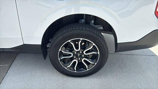 2023 Ford Maverick XL