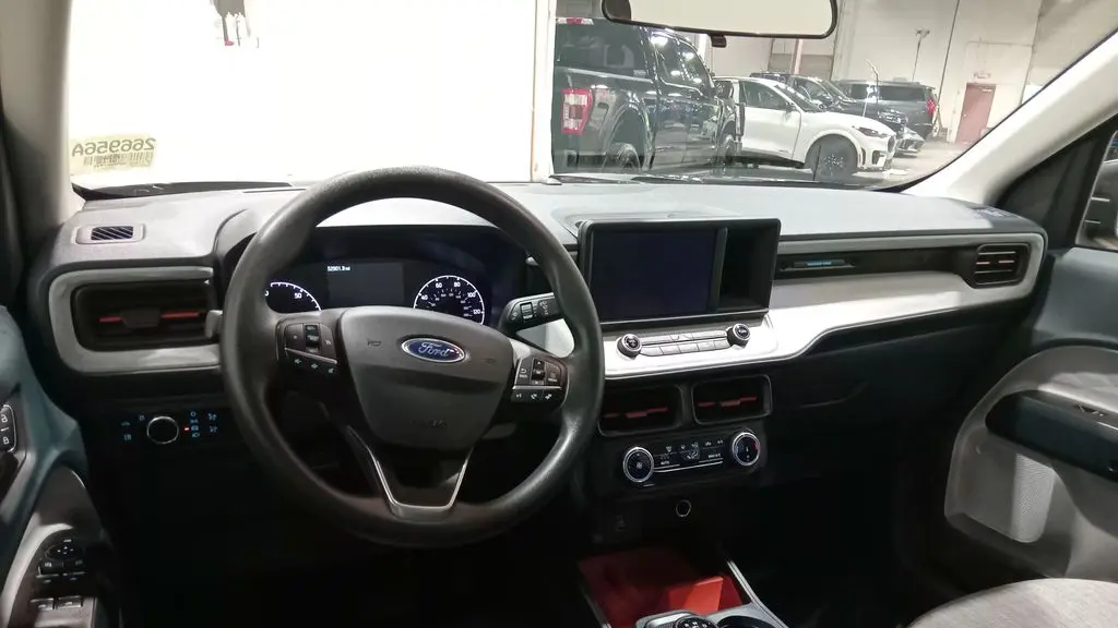 2023 Ford Maverick XL