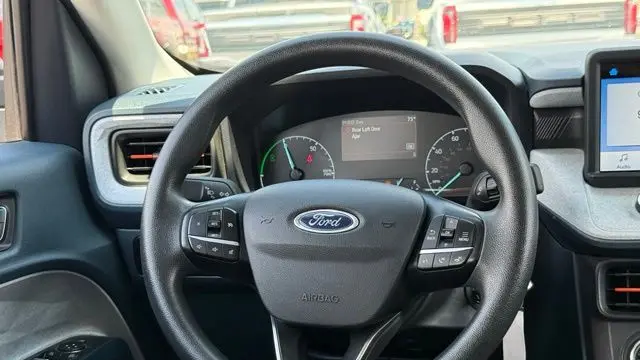 2023 Ford Maverick XL