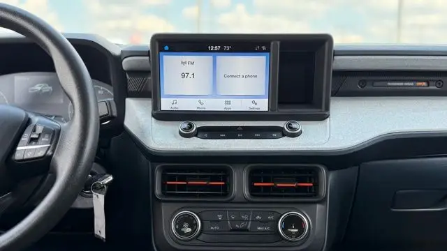 2023 Ford Maverick XL