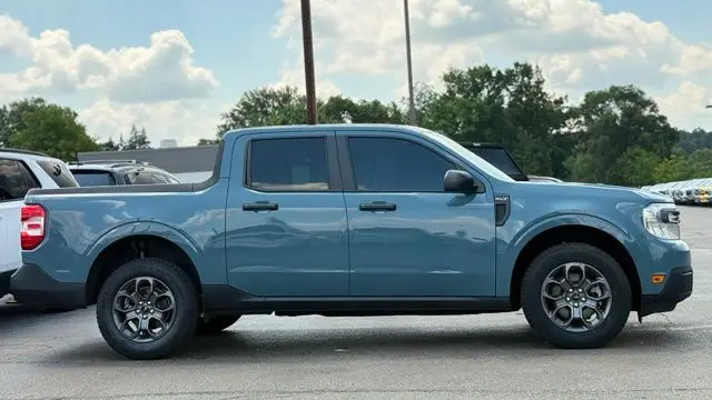 2023 Ford Maverick XL