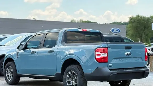 2023 Ford Maverick XL
