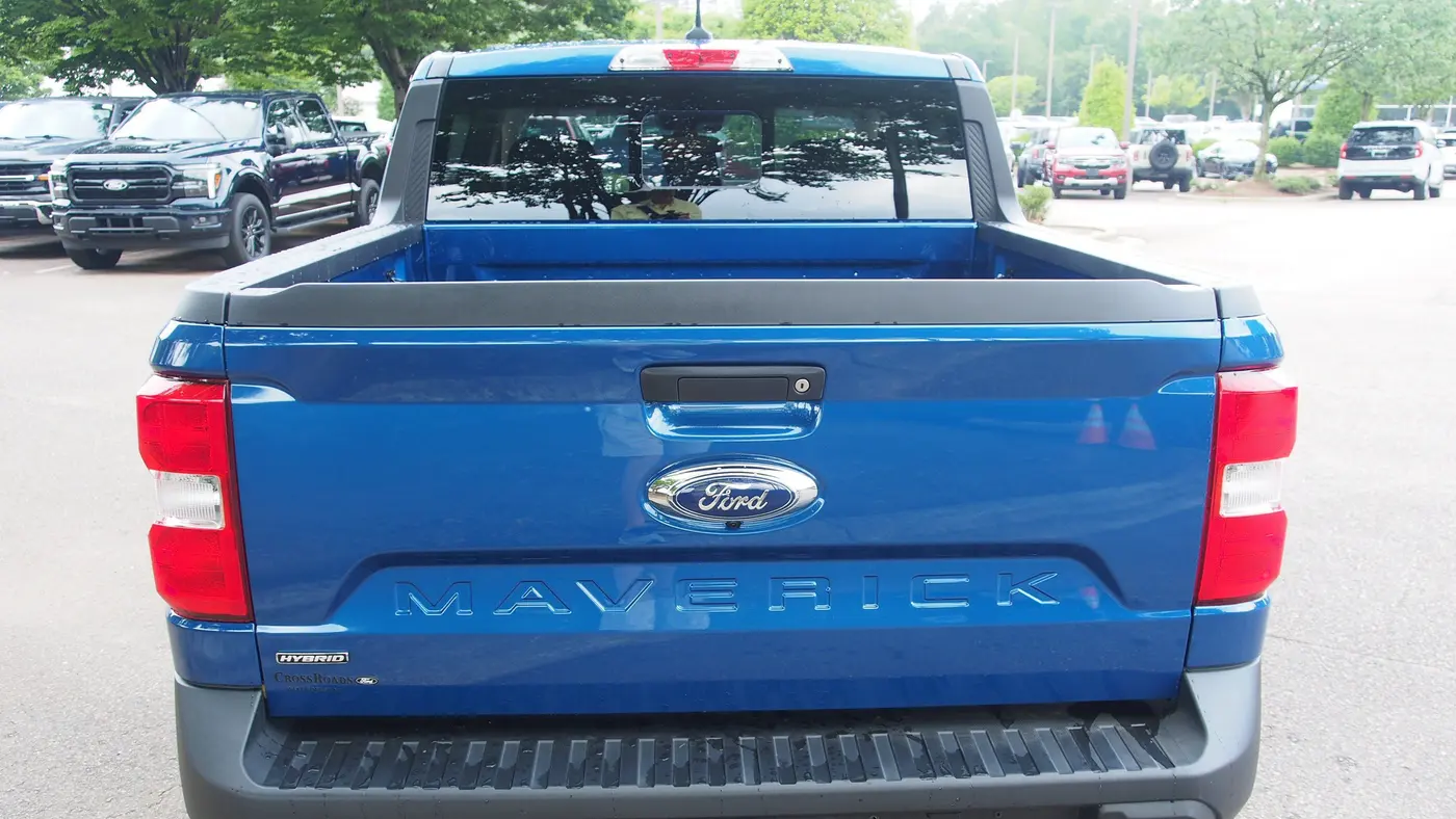 2023 Ford Maverick XL