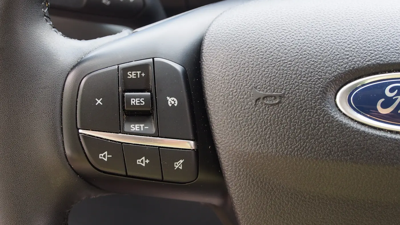 2023 Ford Maverick XL