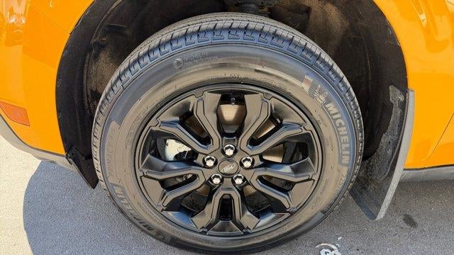 2023 Ford Maverick Lariat