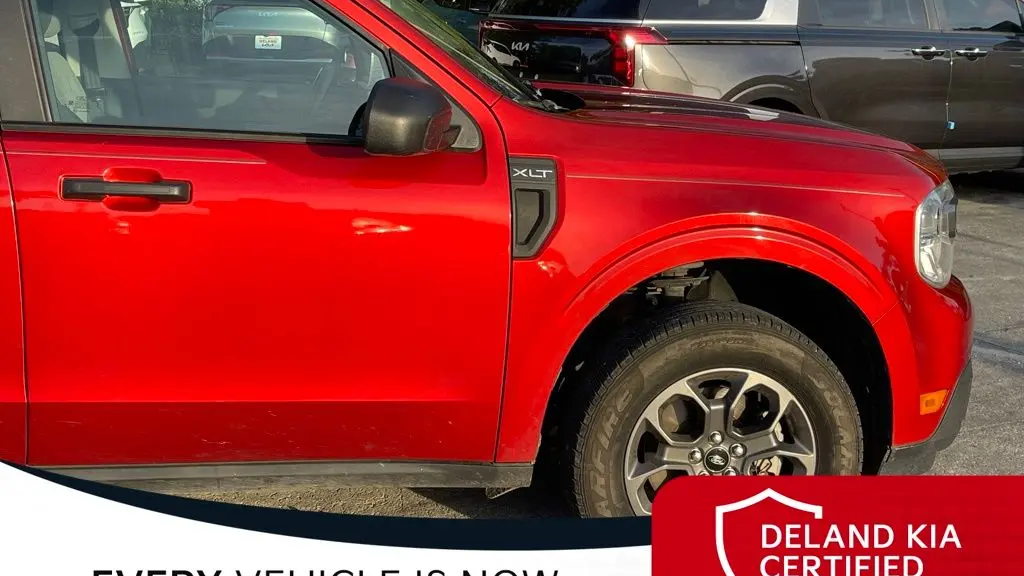 2023 Ford Maverick XLT