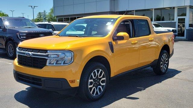 2023 Ford Maverick XL