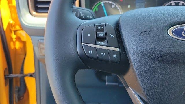 2023 Ford Maverick XL