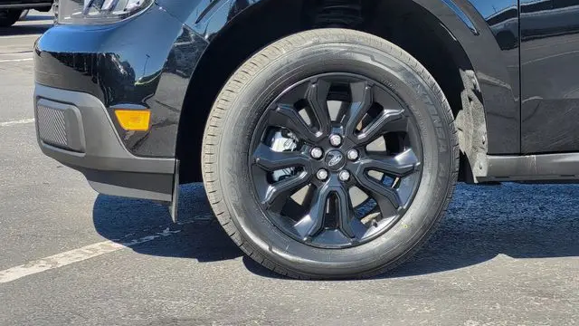 2023 Ford Maverick Lariat