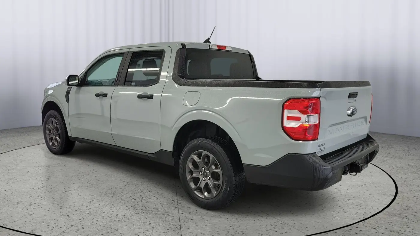 2023 Ford Maverick XL