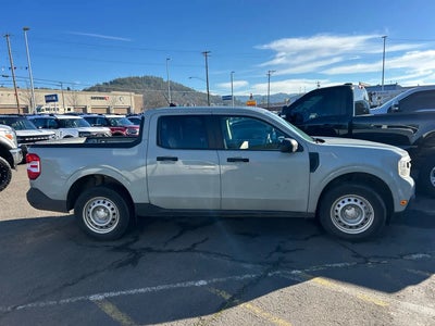 2023 Ford Maverick Lariat 4DR Supercrew 4.5 FT. SB