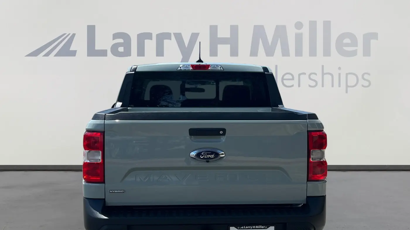 2023 Ford Maverick XL