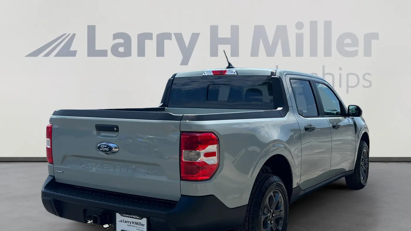 2023 Ford Maverick XL