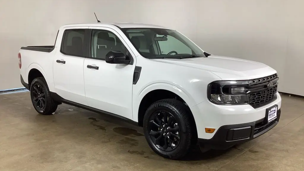 2023 Ford Maverick XL