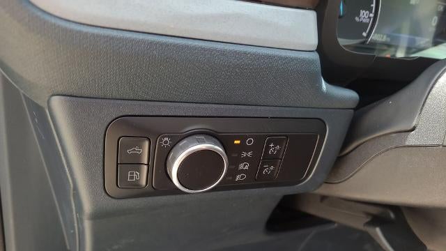 2023 Ford Maverick XL