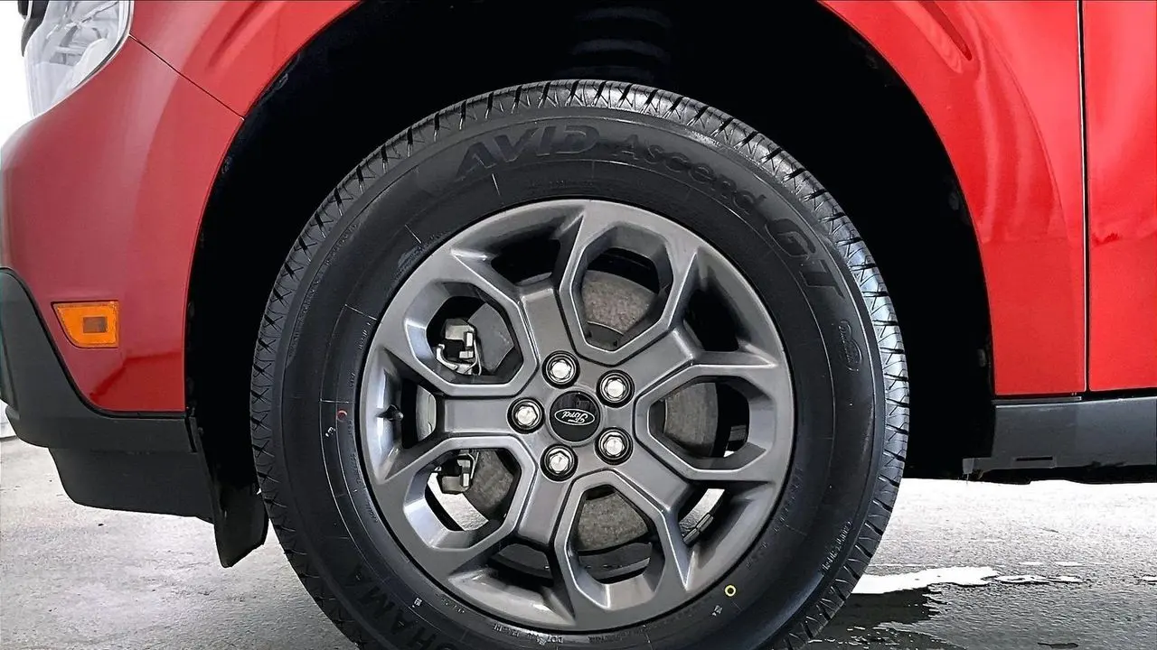 2023 Ford Maverick Lariat