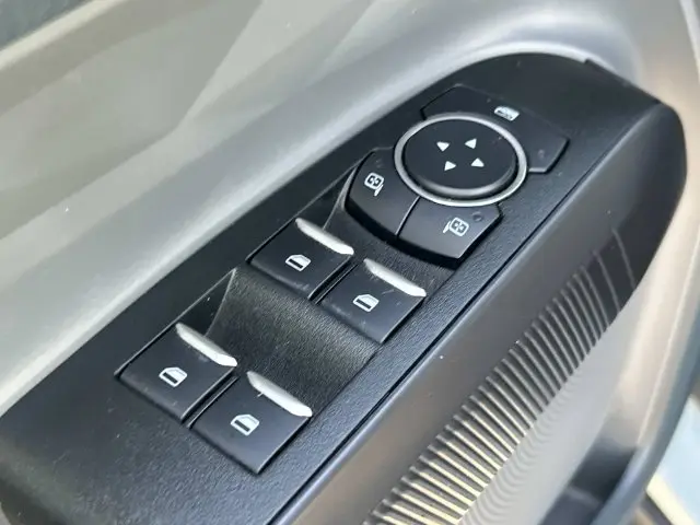 2023 Ford Maverick - $21,292