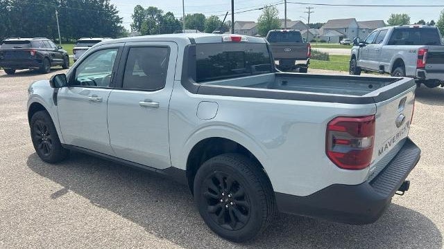 2023 Ford Maverick Lariat