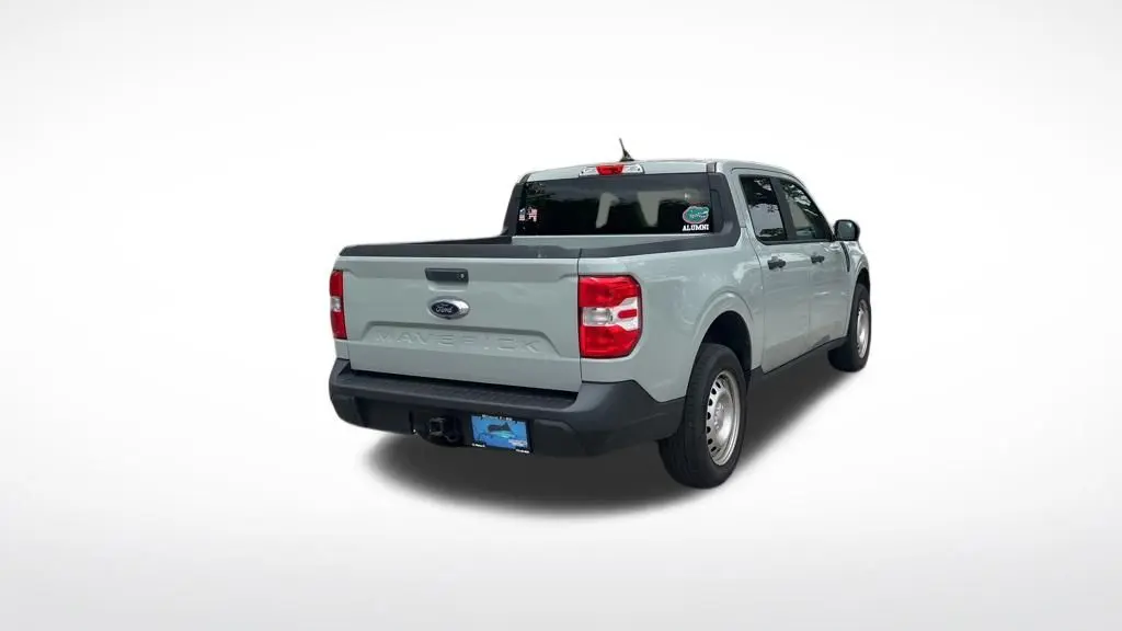 2023 Ford Maverick XL