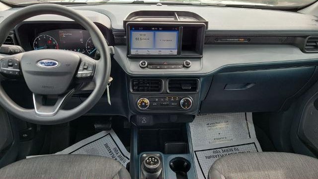 2023 Ford Maverick XL