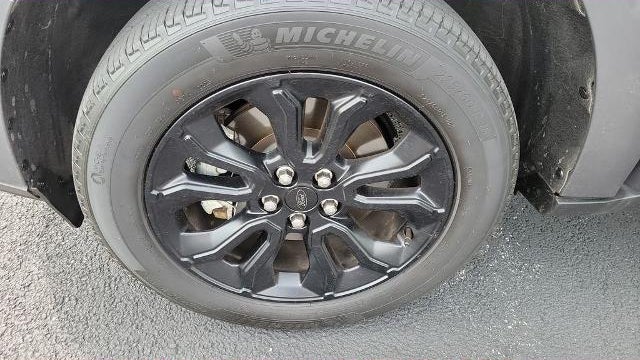 2023 Ford Maverick XL