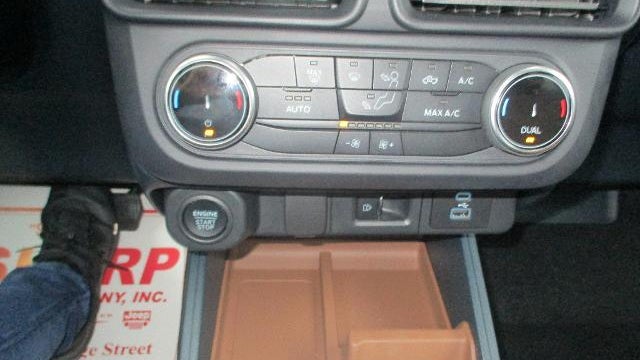 2022 Ford Maverick XL
