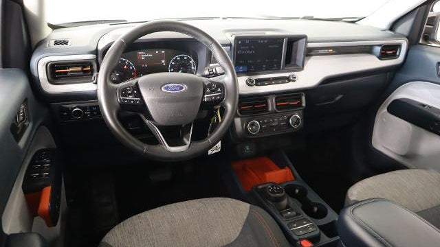 2023 Ford Maverick XL