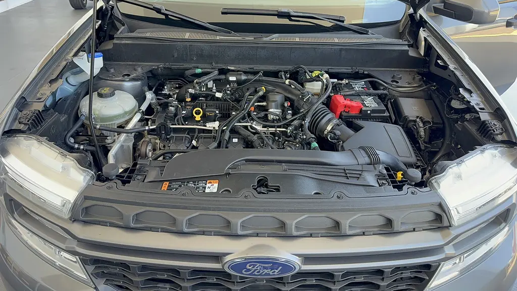 2023 Ford Maverick XL
