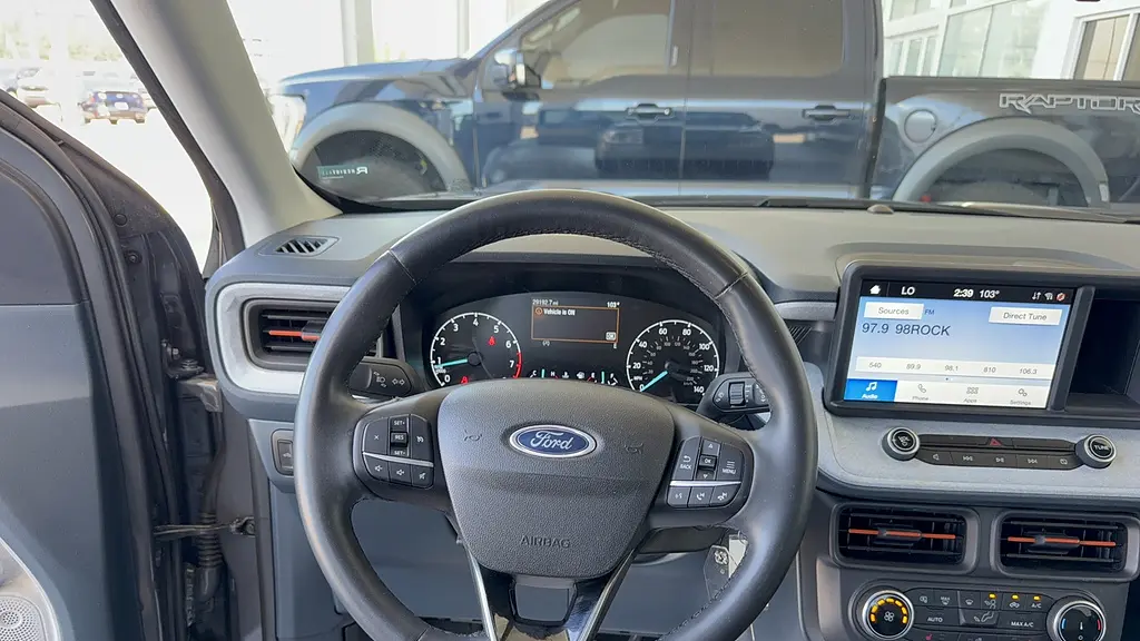 2023 Ford Maverick XL