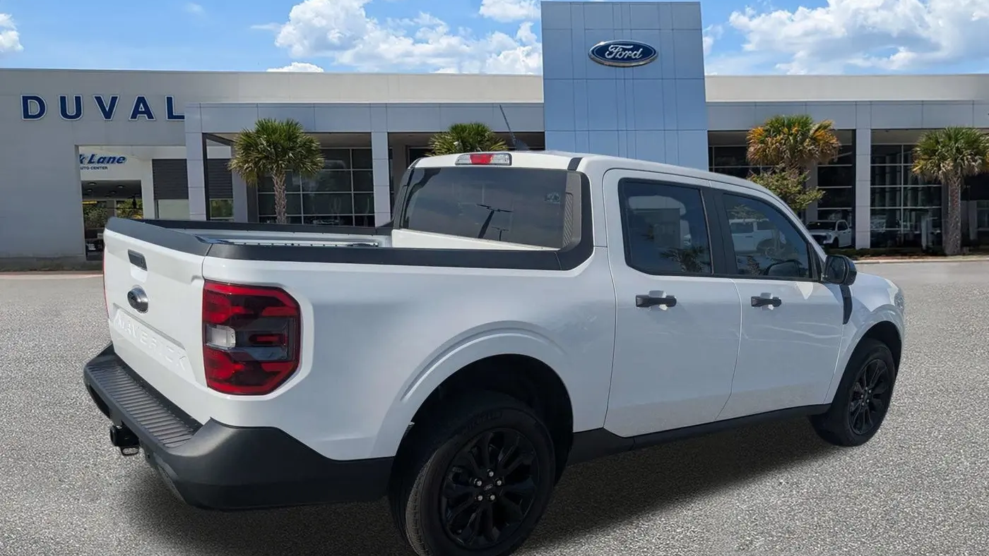 2023 Ford Maverick XL