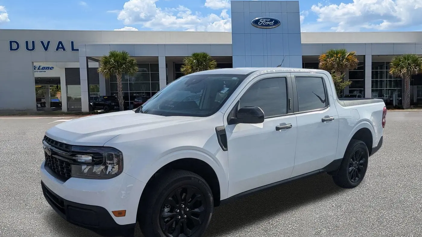 2023 Ford Maverick XL