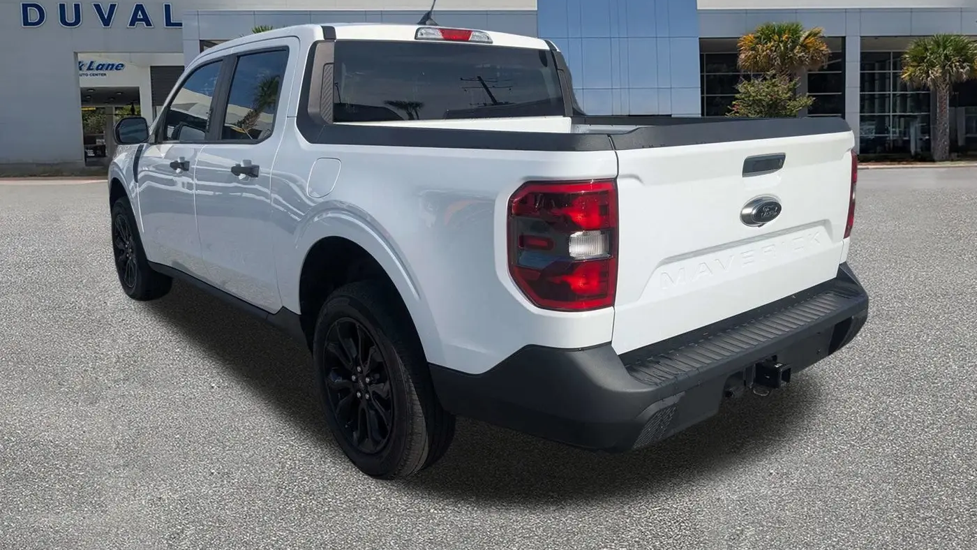2023 Ford Maverick XL