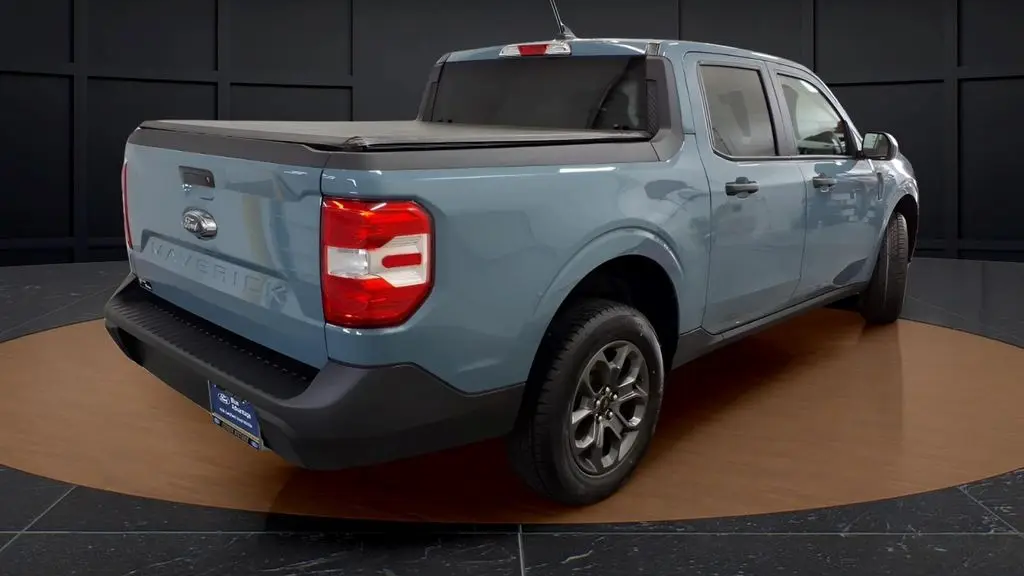 2022 Ford Maverick XL
