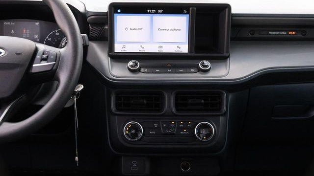 2022 Ford Maverick XL
