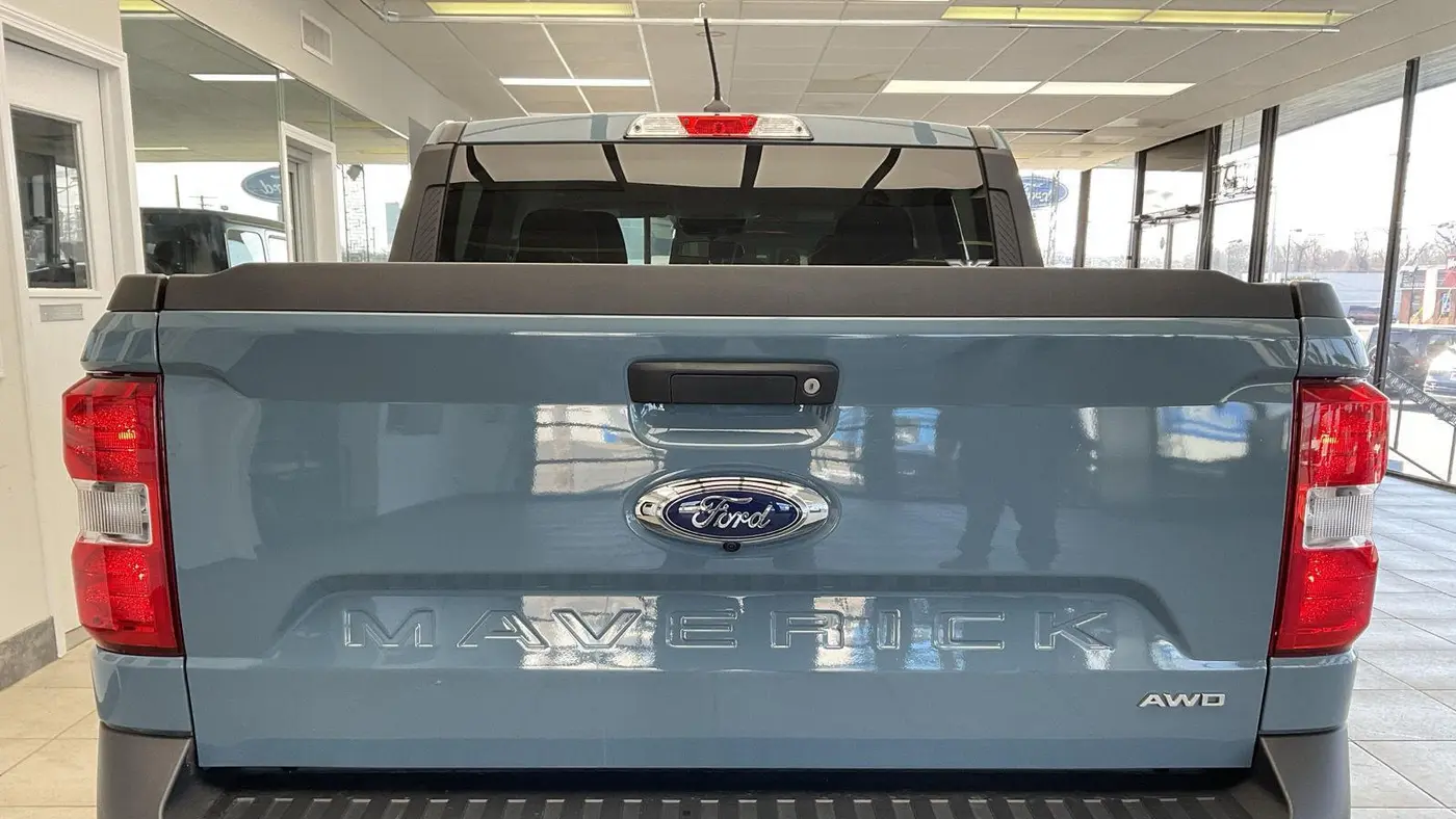 2022 Ford Maverick XL