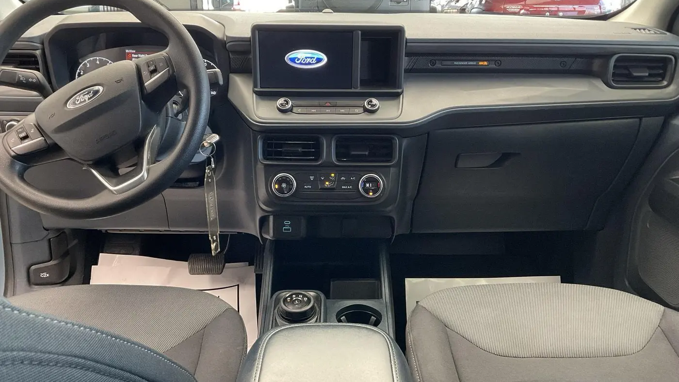 2022 Ford Maverick XL