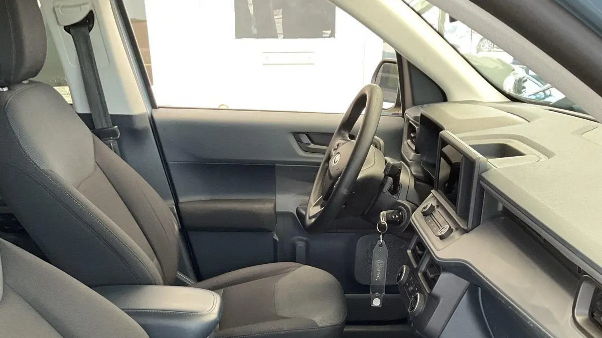 2022 Ford Maverick XL