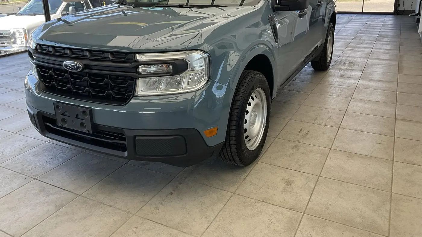 2022 Ford Maverick XL
