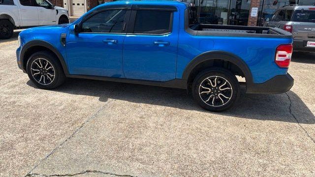 2022 Ford Maverick XL