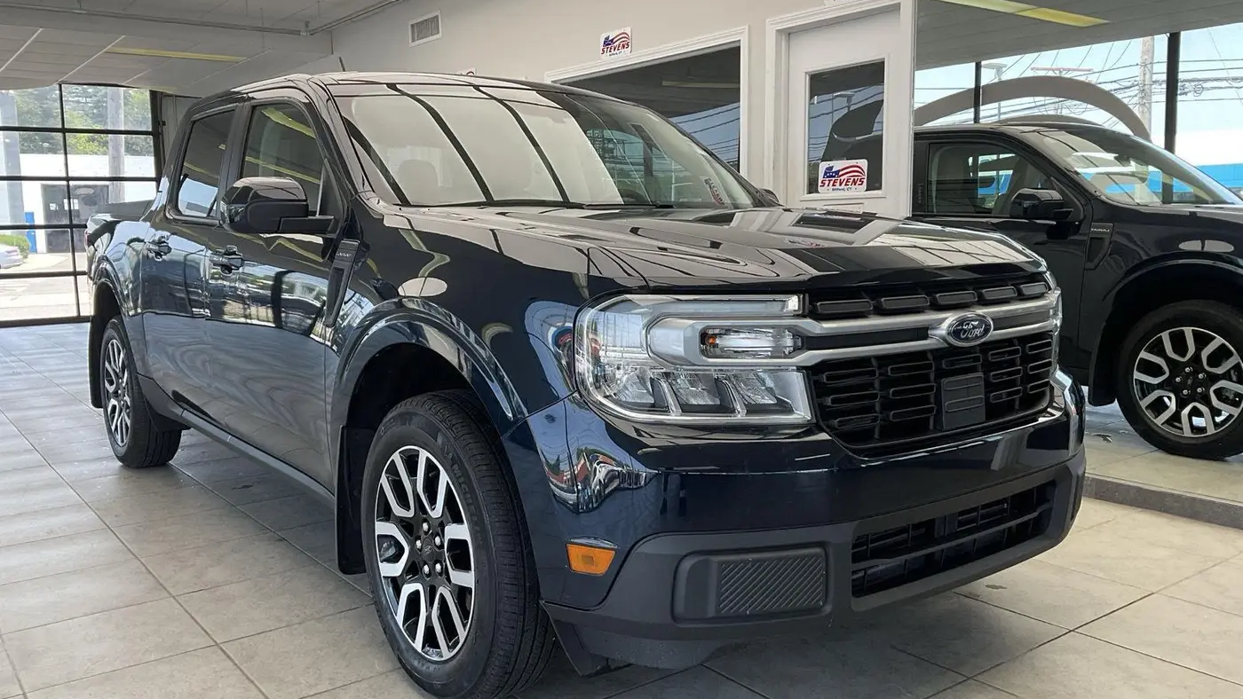 Preowned 2023 Ford Maverick Lariat for Sale