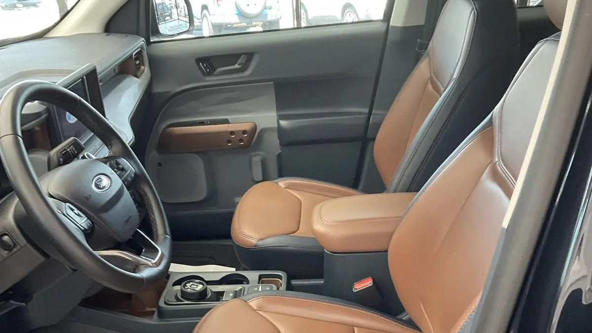 2023 Ford Maverick Lariat